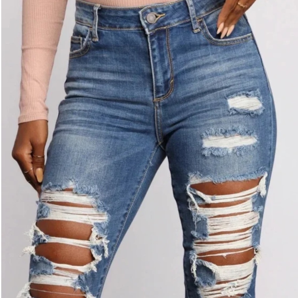 Cello Super High Rise Distressed Cut off Jeans - Picture 5 of 13